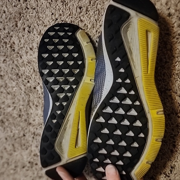 Nike running shoes - Picture 5 of 7